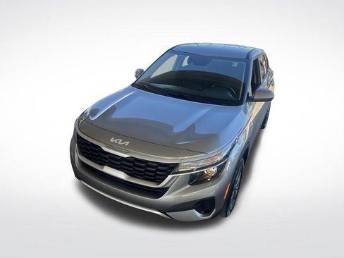 Certified 2023 Kia Seltos LX AWD/4WD image 36