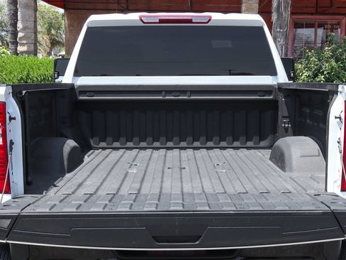 Used 2024 Chevrolet Silverado 2500 Custom w/ Custom Value Package AWD/4WD image 8