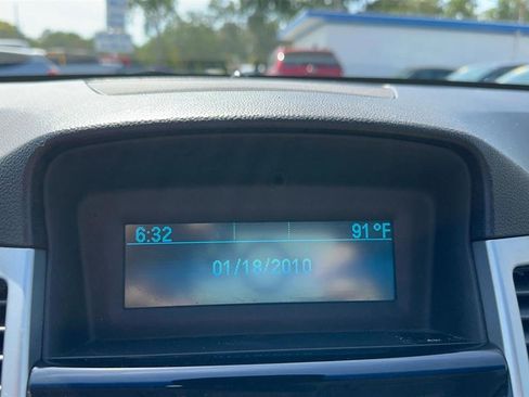 Used 2016 Chevrolet Cruze LS image 38