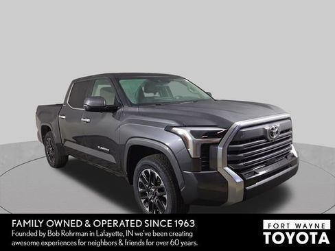 Used 2023 Toyota Tundra Limited AWD/4WD image 4