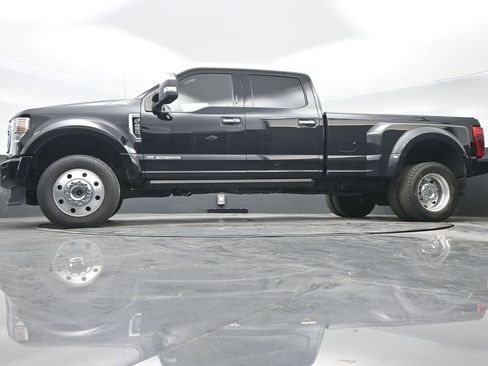 Used 2021 Ford F450 Platinum image 27