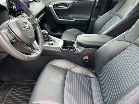 Used 2023 Toyota RAV4 XSE AWD/4WD image 11
