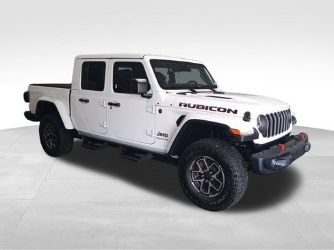 Used 2026 Jeep Gladiator Rubicon AWD/4WD image 7