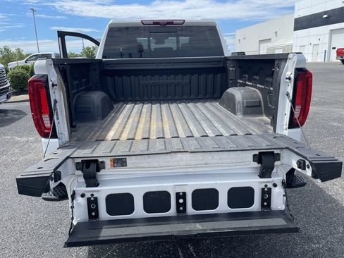 Used 2024 GMC Sierra 1500 Denali AWD/4WD image 27