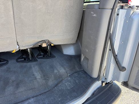 Used 2016 GMC Savana 3500 LT w/ LT Preferred Equipment Group RWD image 26