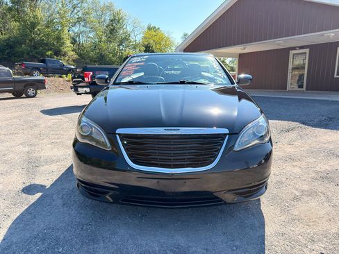 Used 2012 Chrysler 200 S FWD image 2