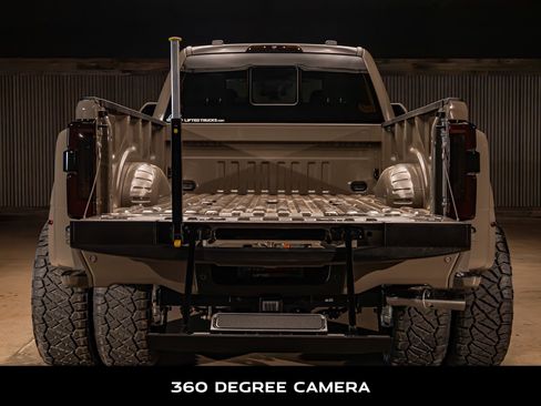 Used 2026 Ford F450 Platinum w/ Platinum Plus Package AWD/4WD image 9