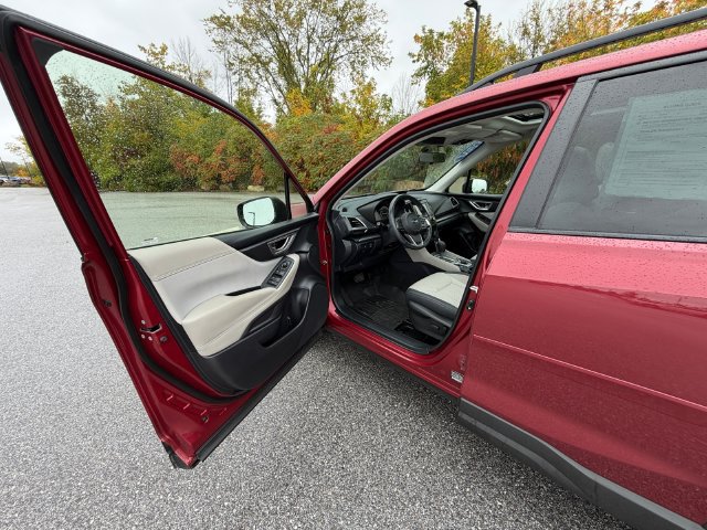 Certified 2023 Subaru Forester Premium AWD/4WD image 25