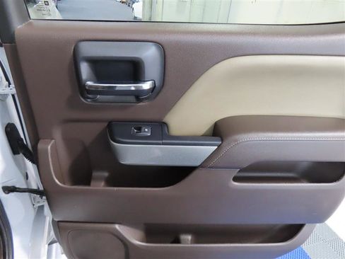 Used 2018 Chevrolet Silverado 1500 LTZ Z71 w/ LTZ Plus Package image 32