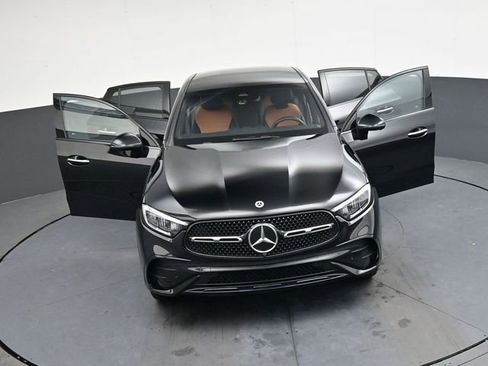 Used 2024 Mercedes-Benz GLC 300 GLC 300 Coupe image 39