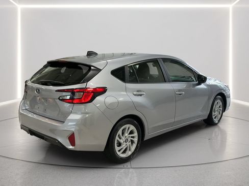 Certified 2025 Subaru Impreza 2.0i AWD/4WD image 5
