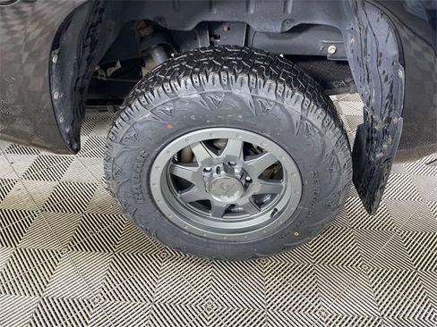 Used 2017 Toyota Tundra SR5 image 21