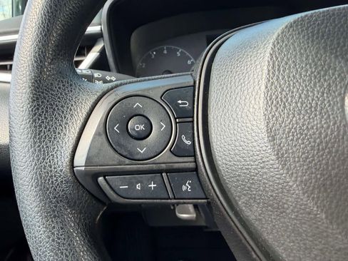 Used 2024 Toyota Corolla LE FWD image 27