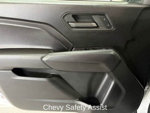 Used 2023 Chevrolet Colorado W/T RWD image 10