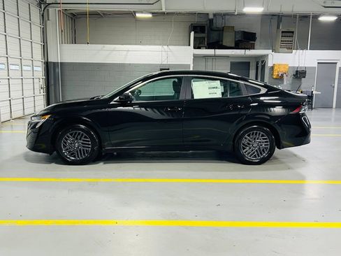 New 2027 Nissan Sentra SV FWD image 11