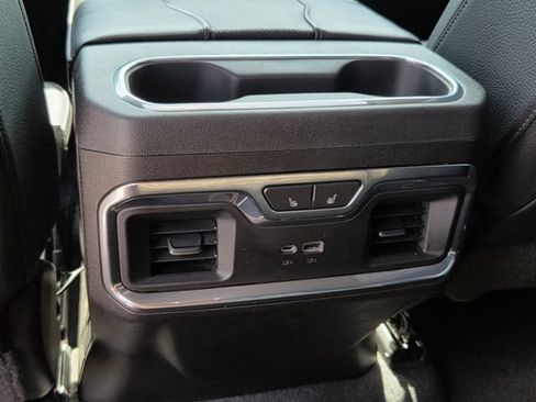 Used 2023 GMC Sierra 1500 Denali AWD/4WD image 13