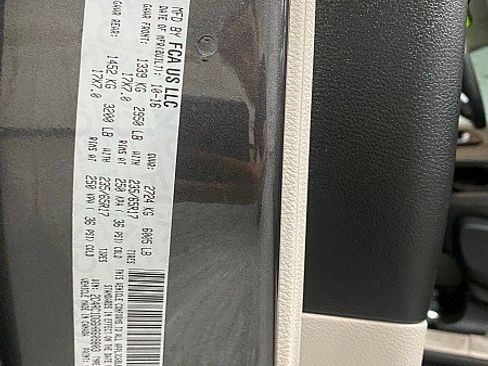 Used 2017 Chrysler Pacifica Touring image 28