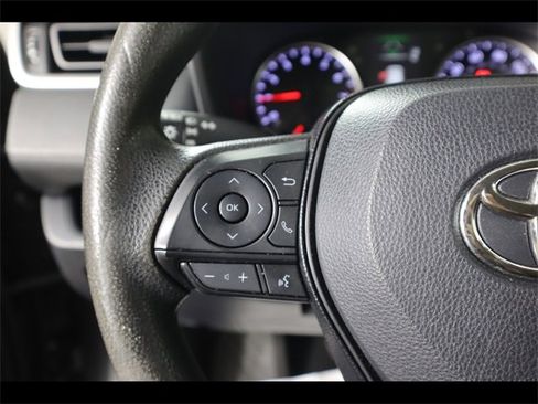 Used 2019 Toyota RAV4 LE image 19