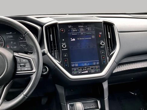 Used 2023 Subaru Ascent Premium w/ Convenience Package AWD/4WD image 7