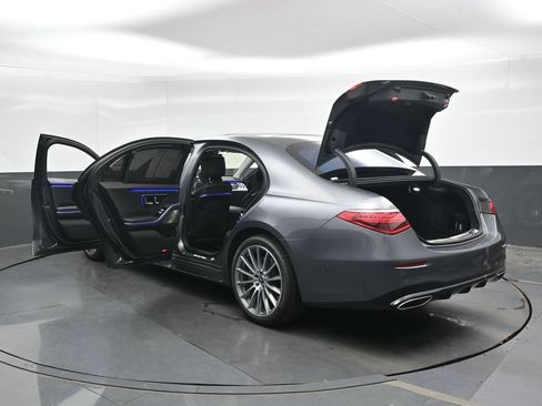 Used 2023 Mercedes-Benz S 580 4MATIC Sedan image 46