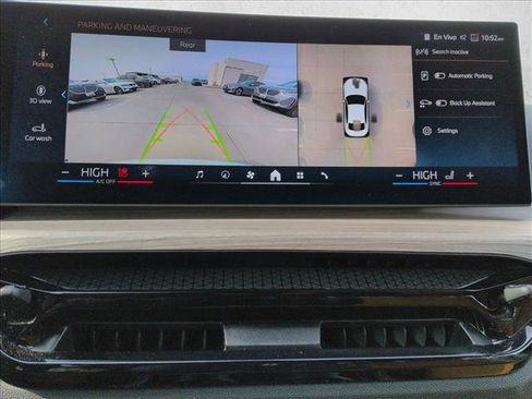 Used 2025 BMW 230i Coupe w/ Convenience Package image 14