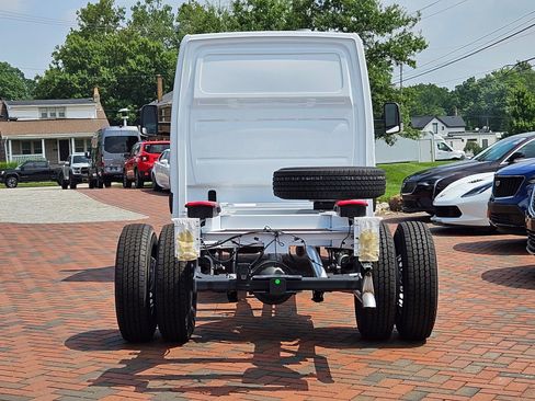 New 2024 Mercedes-Benz Sprinter 4500 image 7