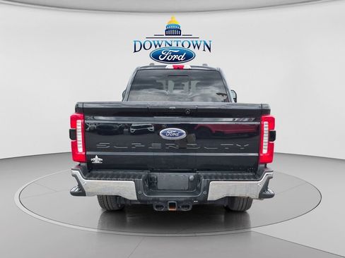 Used 2024 Ford F250 Lariat AWD/4WD image 4
