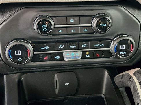 Used 2023 Ford Bronco Big Bend AWD/4WD image 9