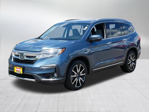 Certified 2021 Honda Pilot Touring image 3