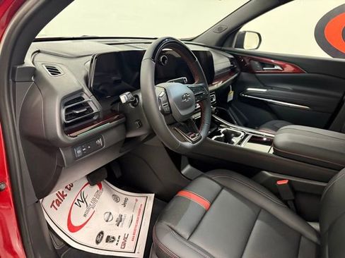 New 2026 Chevrolet Traverse RS image 13