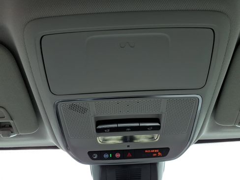 New 2026 GMC Terrain Denali w/ LPO, Floor Liner Package image 17