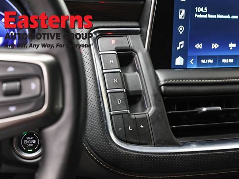 Used 2023 Chevrolet Suburban Premier image 13