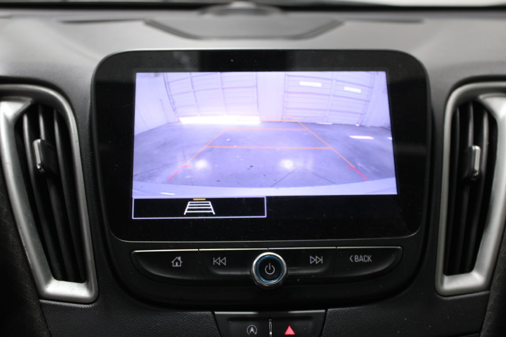 Used 2022 Chevrolet Malibu LT FWD image 30