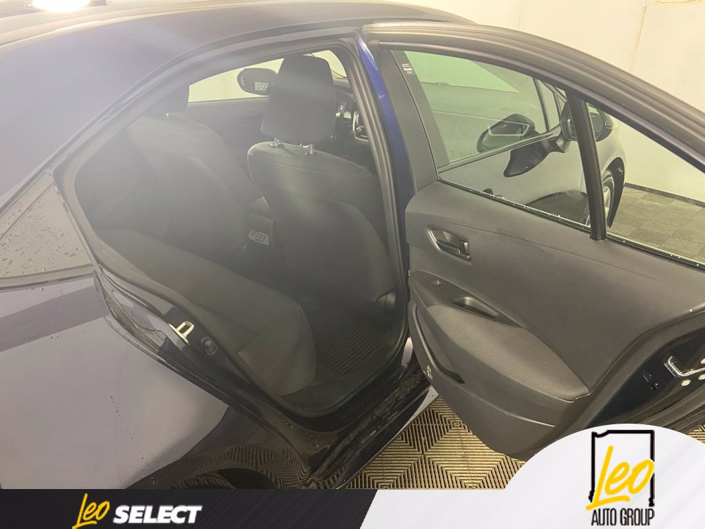 Used 2025 Toyota Corolla LE FWD image 20