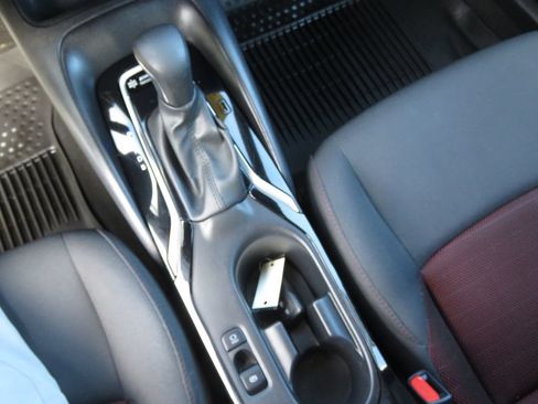Used 2024 Toyota Corolla SE FWD image 23