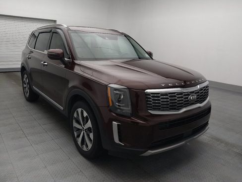 Used 2021 Kia Telluride S FWD image 13