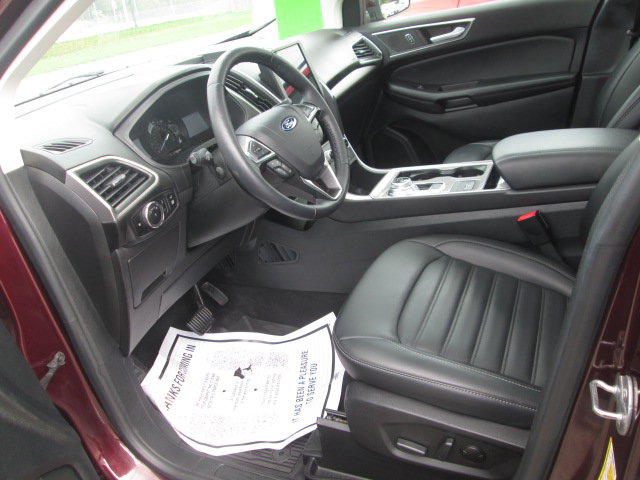 Used 2024 Ford Edge SEL w/ Convenience Package AWD/4WD image 9