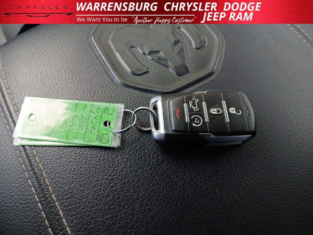 Used 2020 RAM 1500 Laramie w/ Sport Appearance Package AWD/4WD image 27