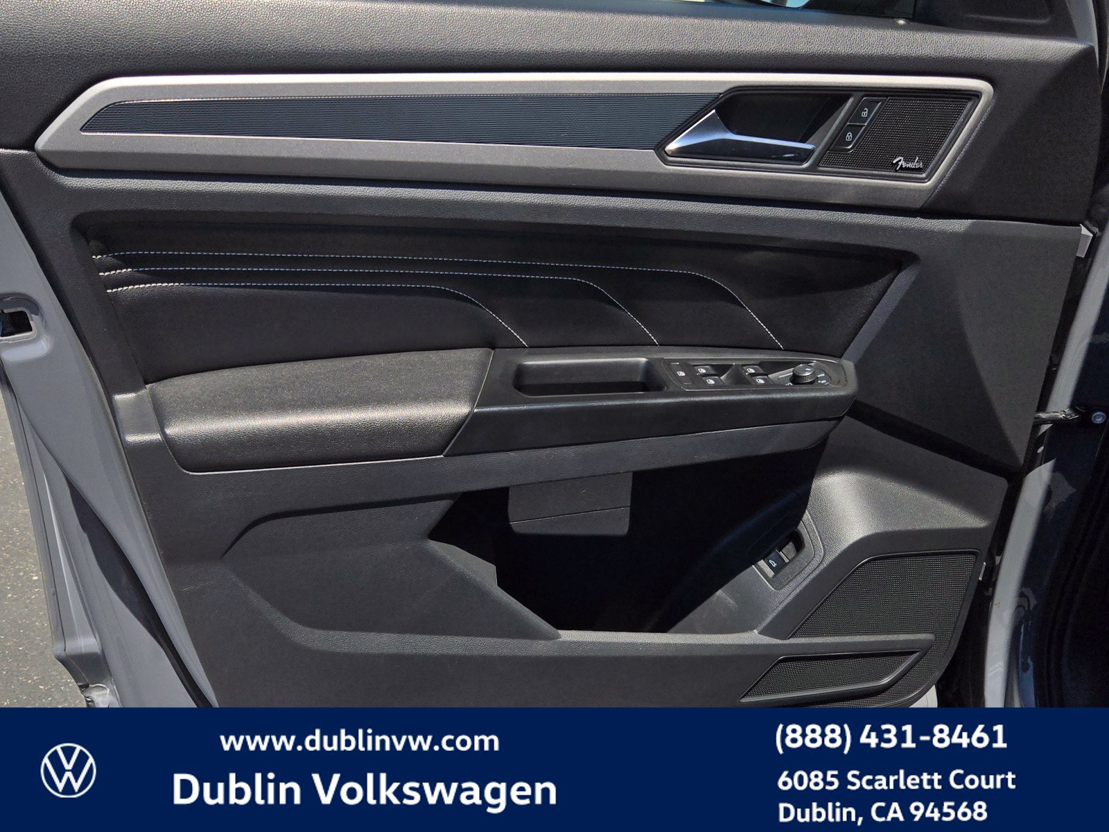 Used 2020 Volkswagen Atlas Cross Sport SEL Premium AWD/4WD image 10
