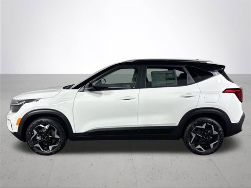 New 2026 Kia Seltos S image 9