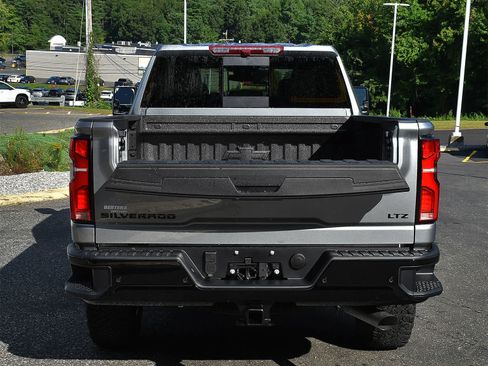 New 2026 Chevrolet Silverado 2500 LTZ w/ LTZ Plus Package AWD/4WD image 8