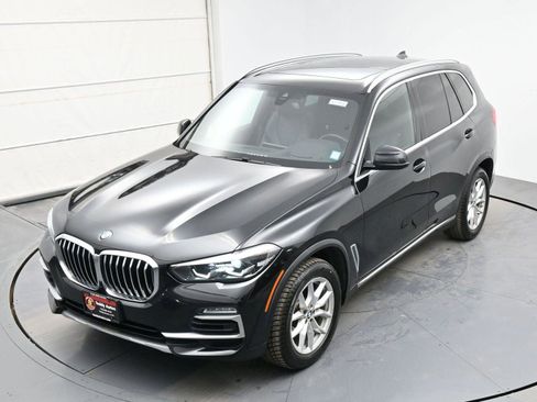 Used 2021 BMW X5 xDrive40i w/ Premium Package image 37