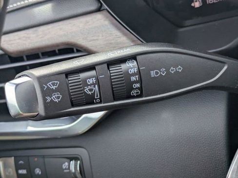 New 2026 GMC Acadia Denali Ultimate w/ LPO, Floor Liner Package FWD image 30