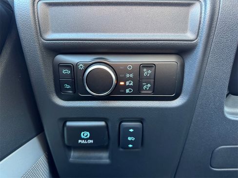 New 2025 Ford F150 Lightning Platinum image 23