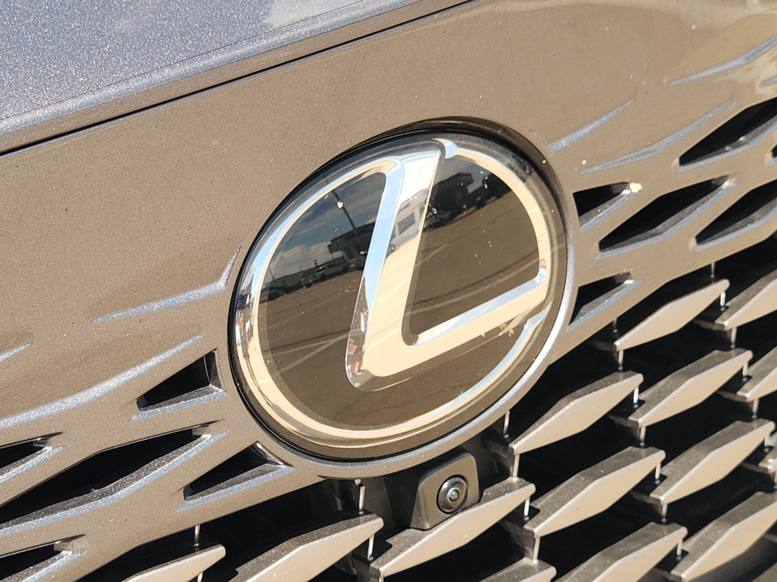 Used 2025 Lexus RX 450h AWD w/ Convenience Package image 13