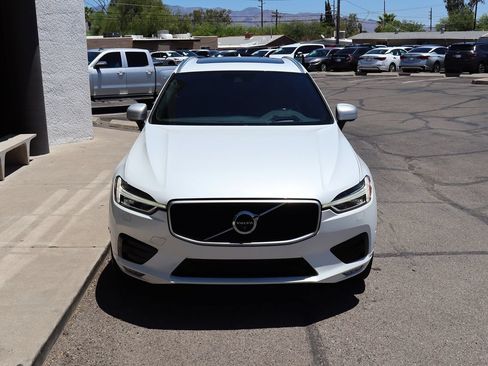 Used 2018 Volvo XC60 T6 R-Design w/ Convenience Package AWD/4WD image 15