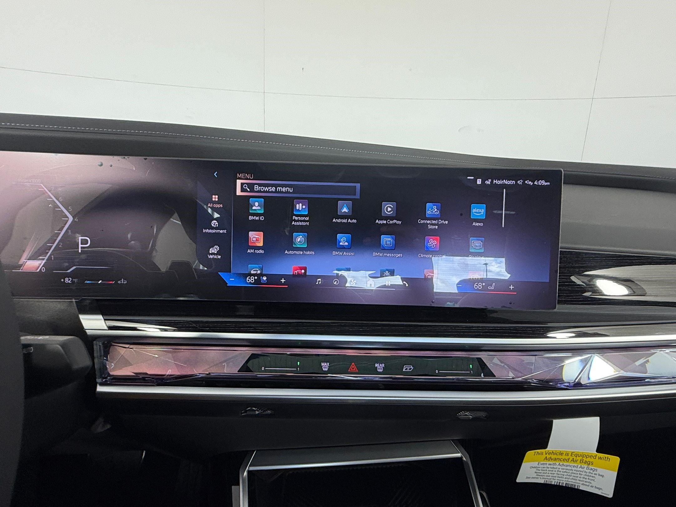 Used 2026 BMW 740i RWD image 24