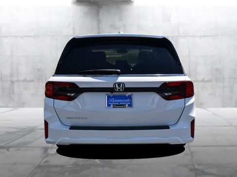 New 2026 Honda Odyssey EX-L image 6