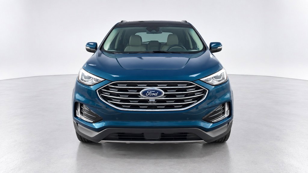 Used 2020 Ford Edge Titanium w/ Equipment Group 301A AWD/4WD image 11