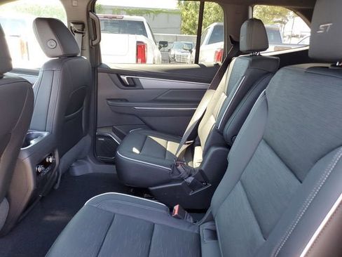 New 2026 Buick Enclave Sport Touring image 11